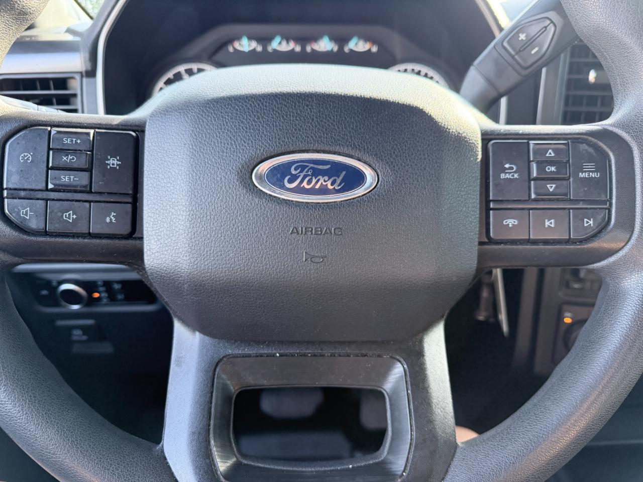Ford F-150 XLT 4WD SuperCab 6.5' Box 2023