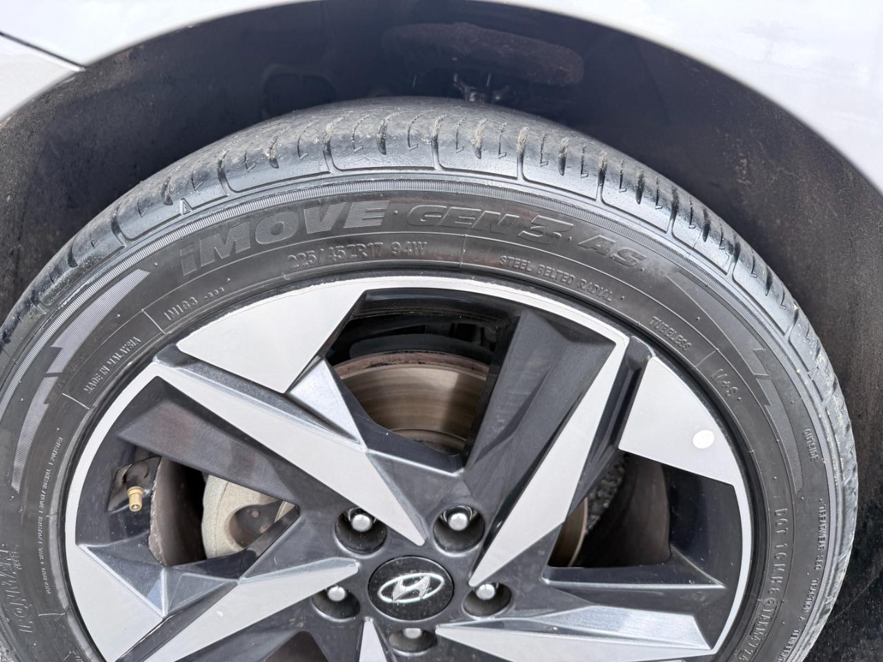 Hyundai Elantra SEL IVT 2023