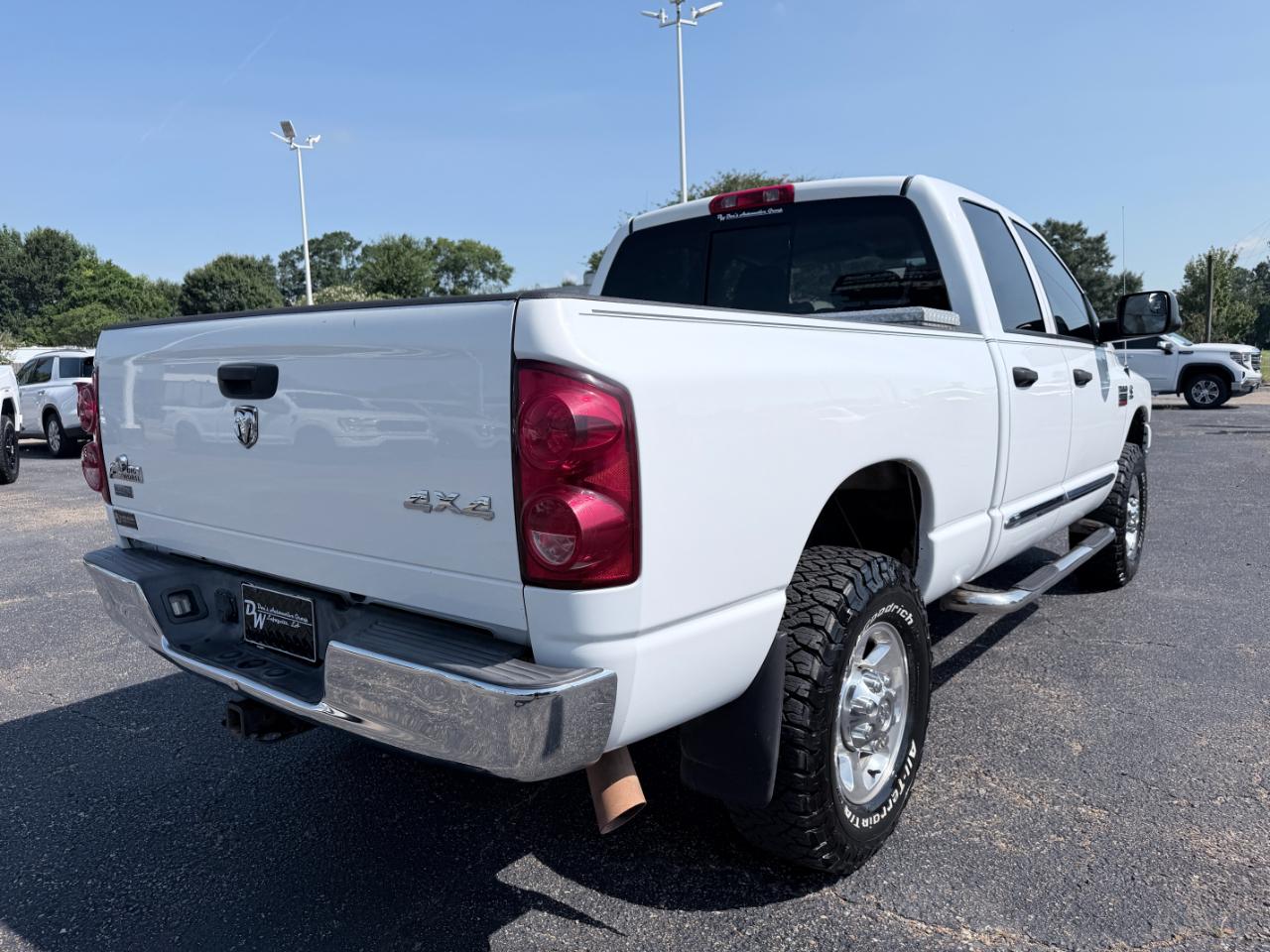 Dodge Ram 2500 4WD Quad Cab 140.5" SLT 2009