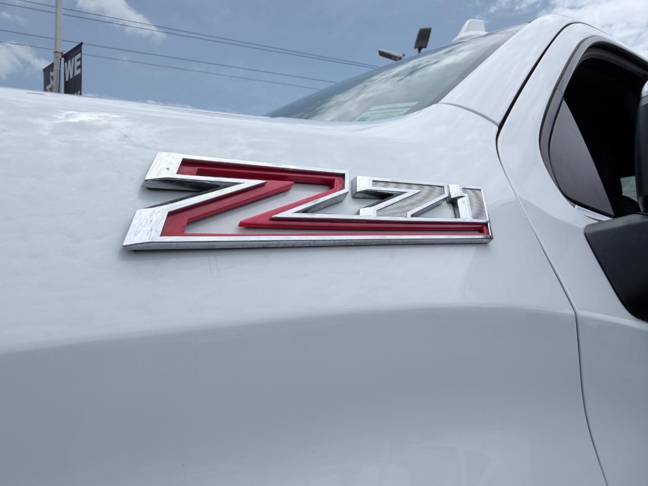 Chevrolet Silverado 1500 4WD Crew Cab 147" LTZ 2024