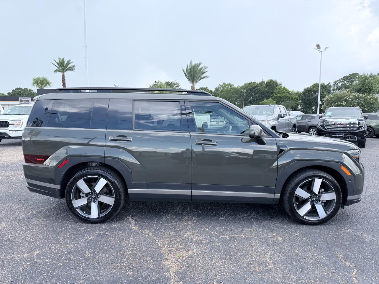 Hyundai Santa Fe Limited FWD 2024