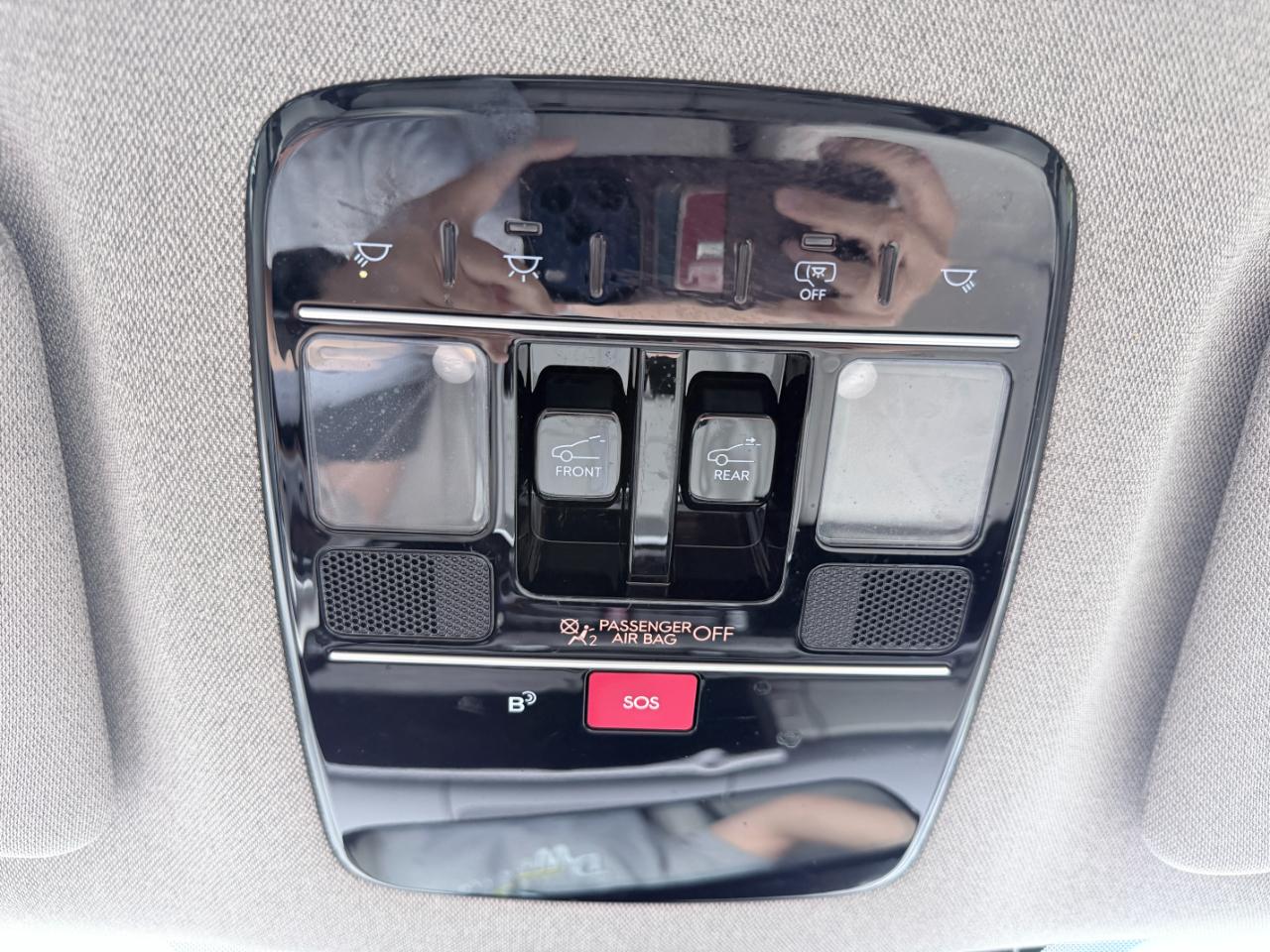 Hyundai Santa Fe Limited FWD 2024