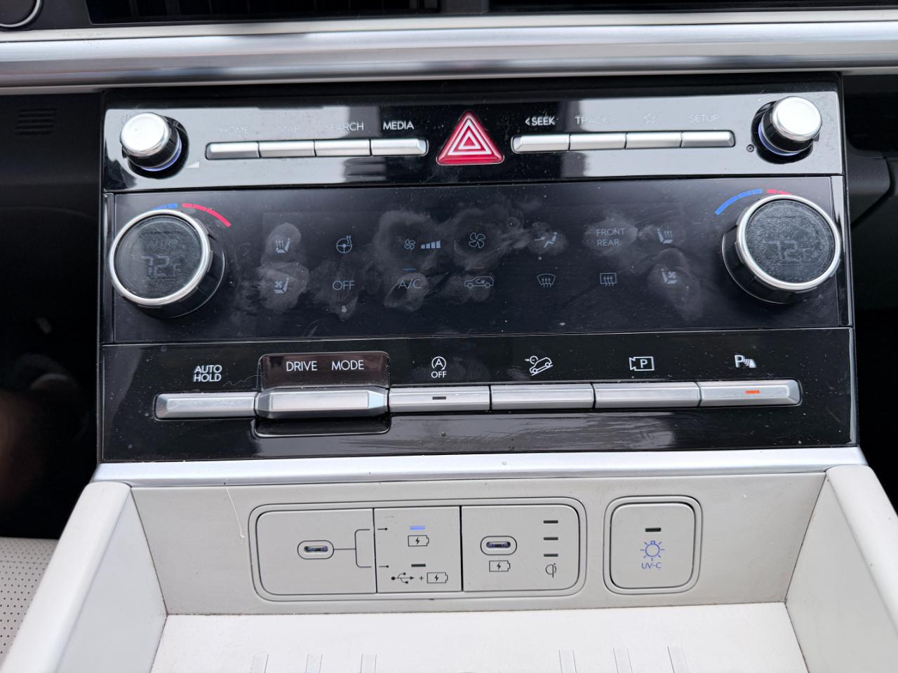 Hyundai Santa Fe Limited FWD 2024