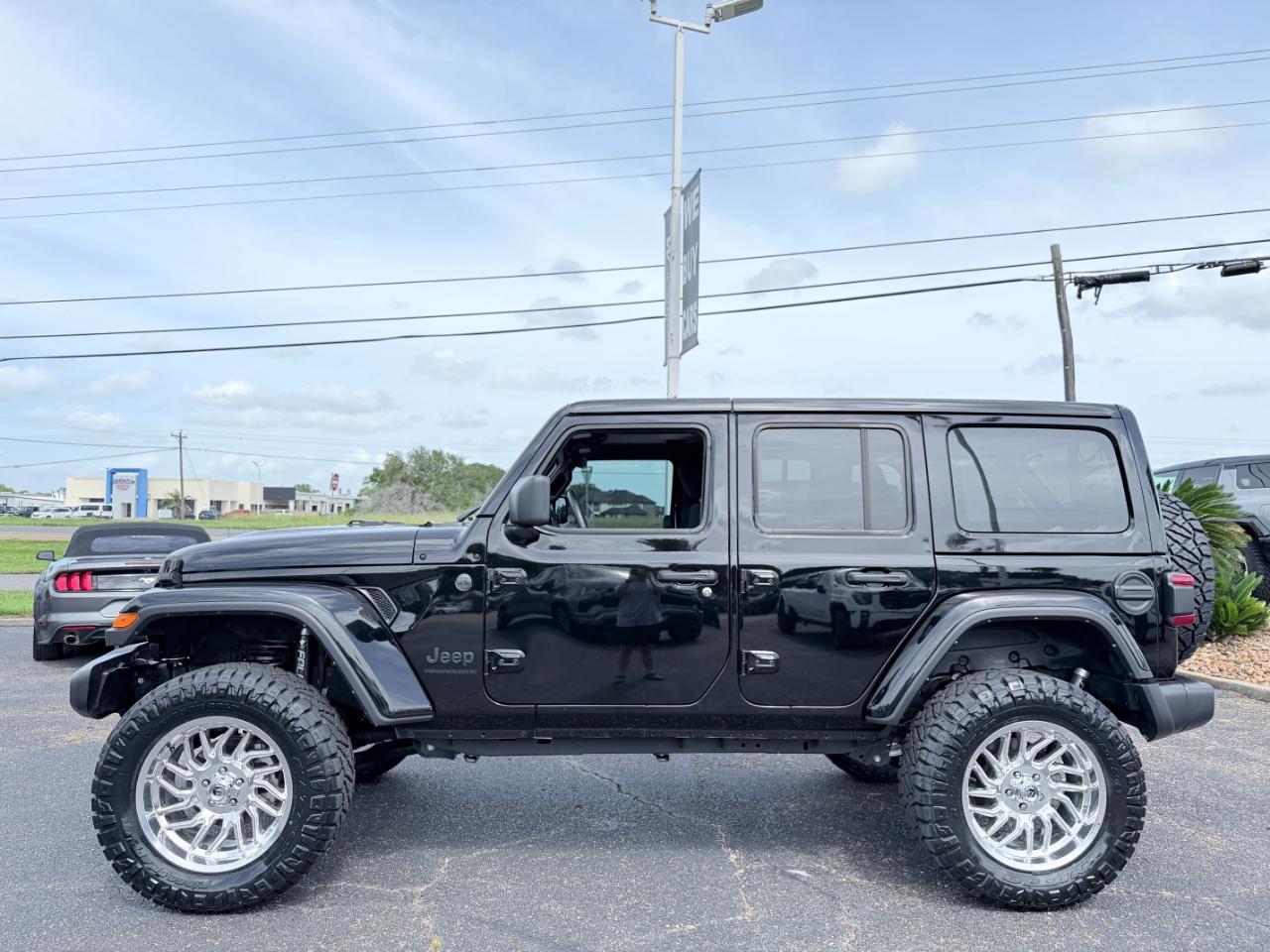 Jeep Wrangler Sahara 4 Door 4x4 2025