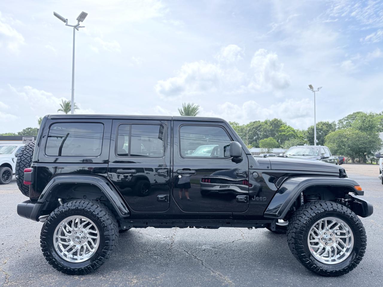 Jeep Wrangler Sahara 4 Door 4x4 2025
