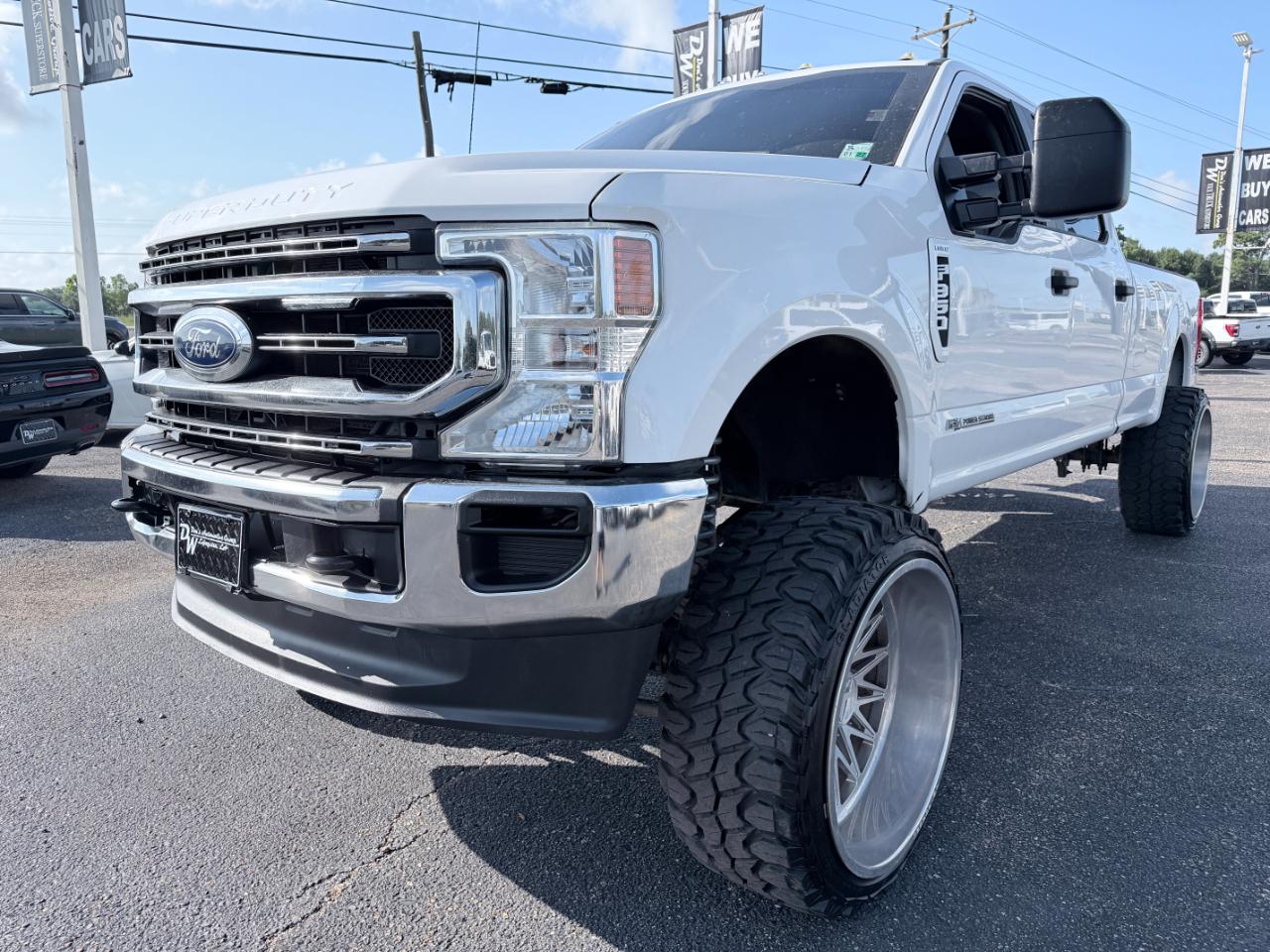 Ford Super Duty F-350 SRW Lariat 4WD Crew Cab 8' Box 2021