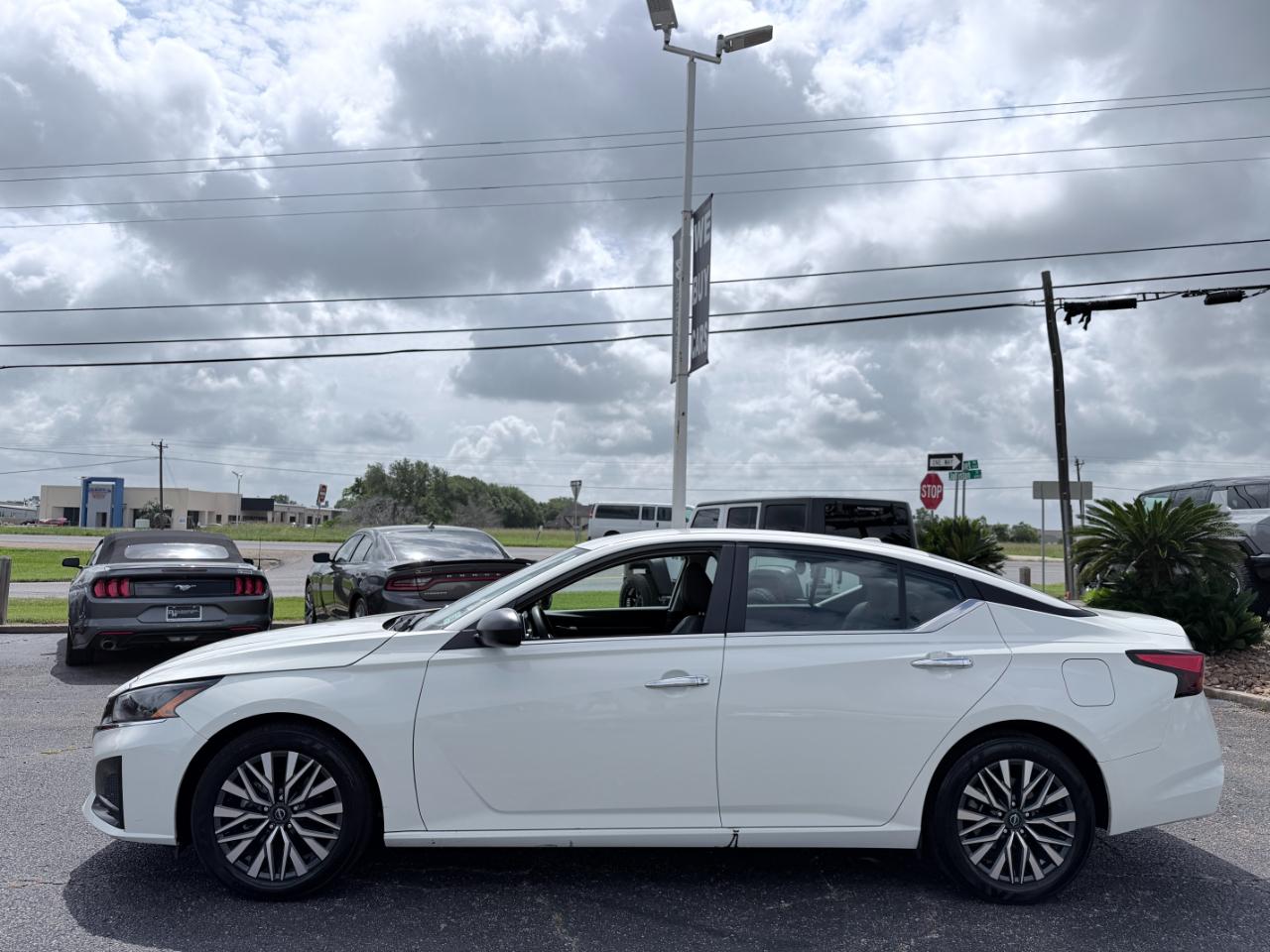 Nissan Altima SV FWD 2025