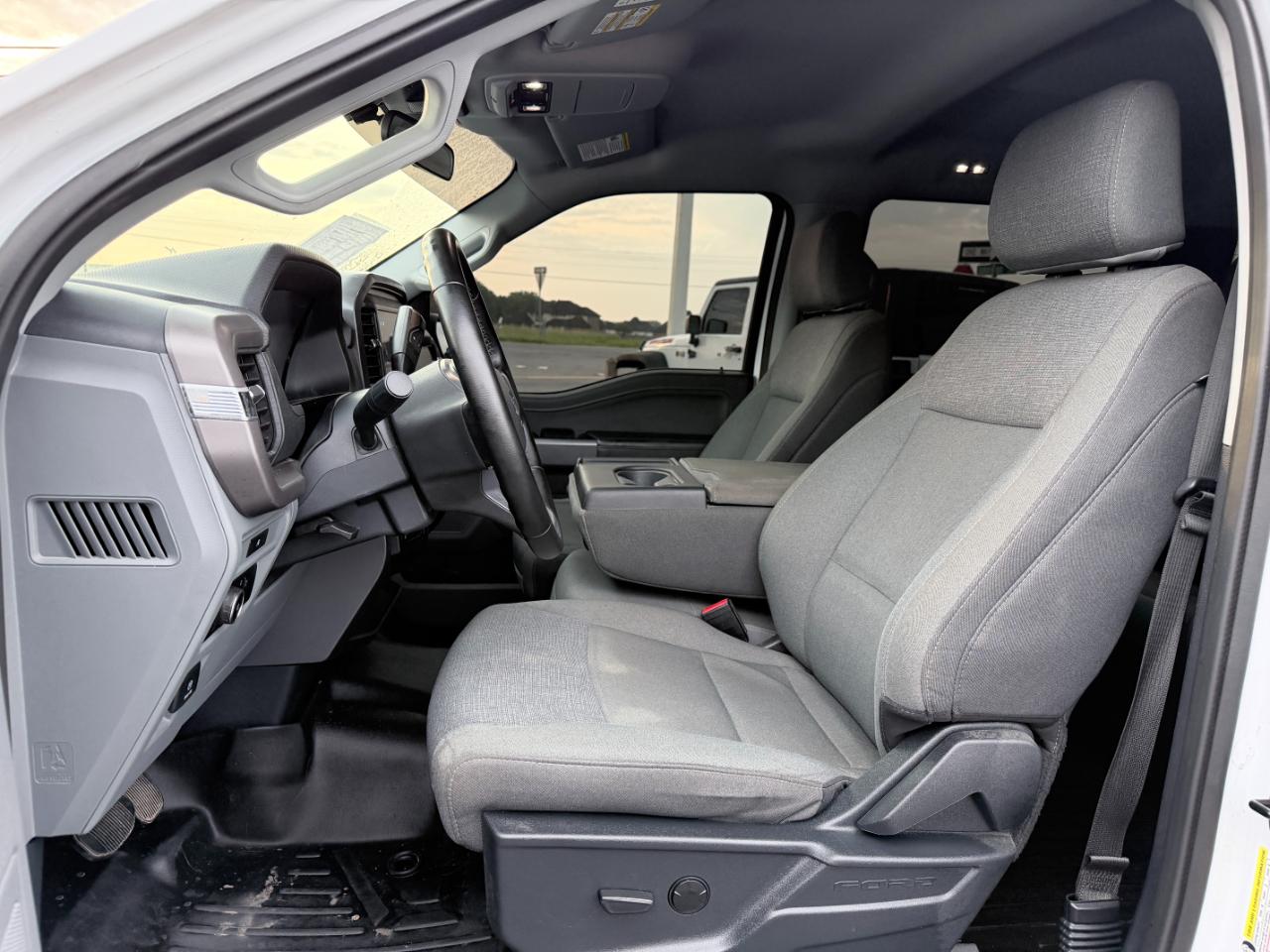 Ford F-150 XLT 2WD SuperCrew 5.5' Box 2025