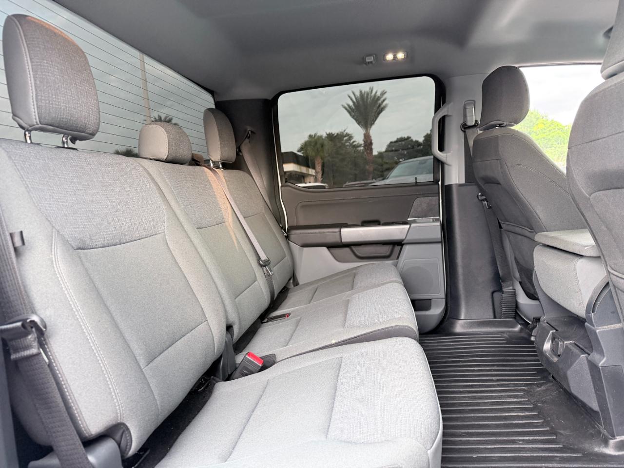 Ford F-150 XLT 2WD SuperCrew 5.5' Box 2025