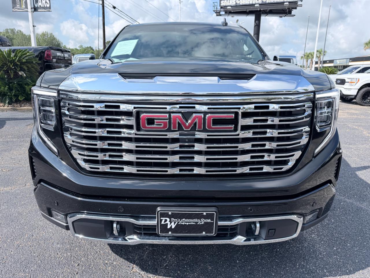 GMC Sierra 1500 2WD Crew Cab 147" Denali 2024