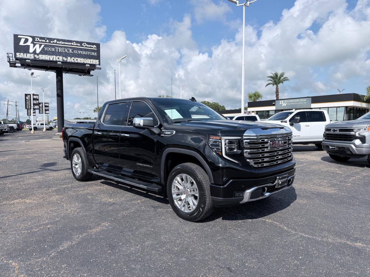 GMC Sierra 1500 2WD Crew Cab 147" Denali 2024