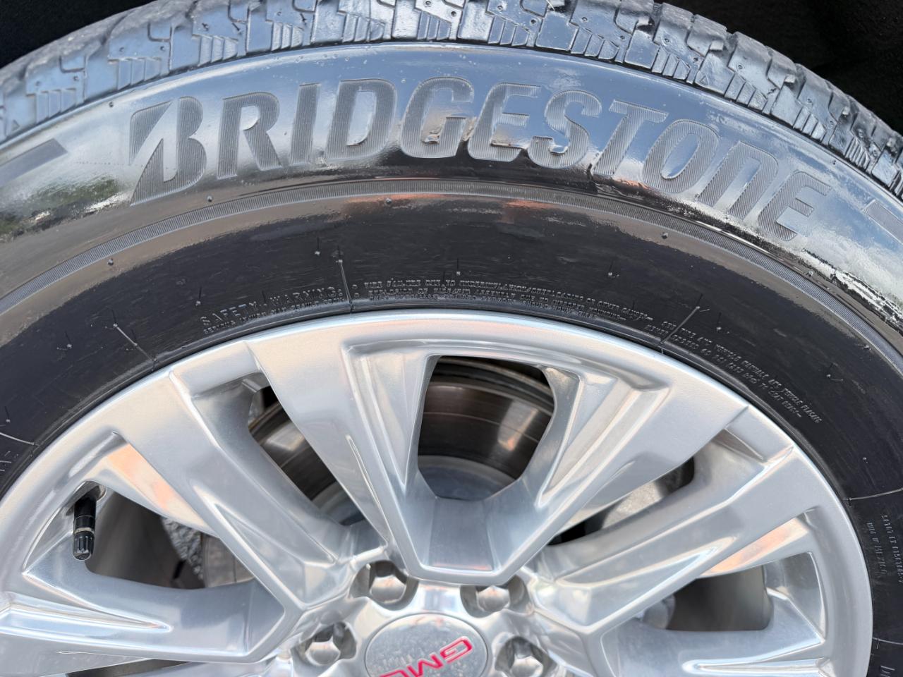 GMC Sierra 1500 2WD Crew Cab 147" Denali 2024