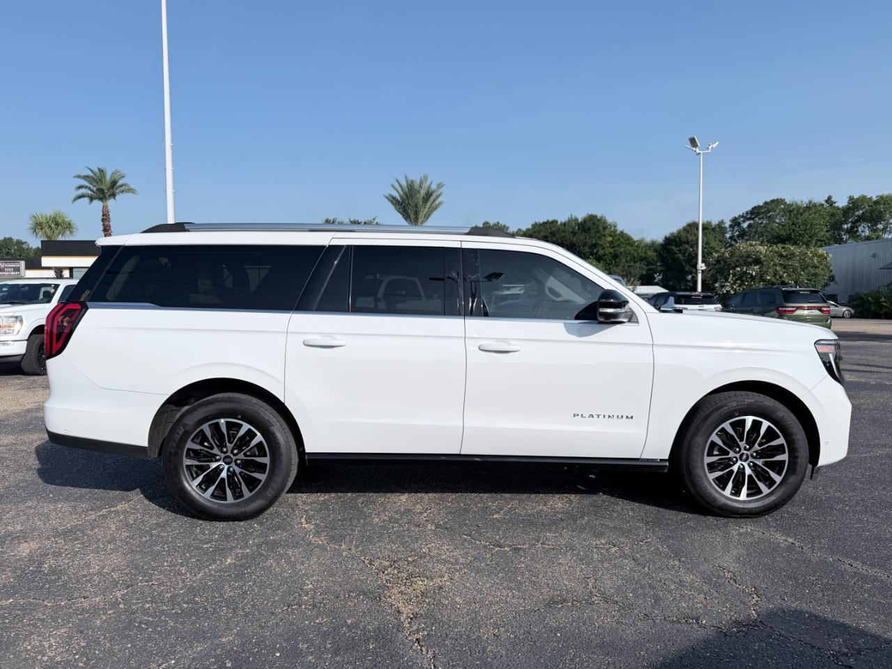 Ford Expedition Max Platinum 4x4 2025