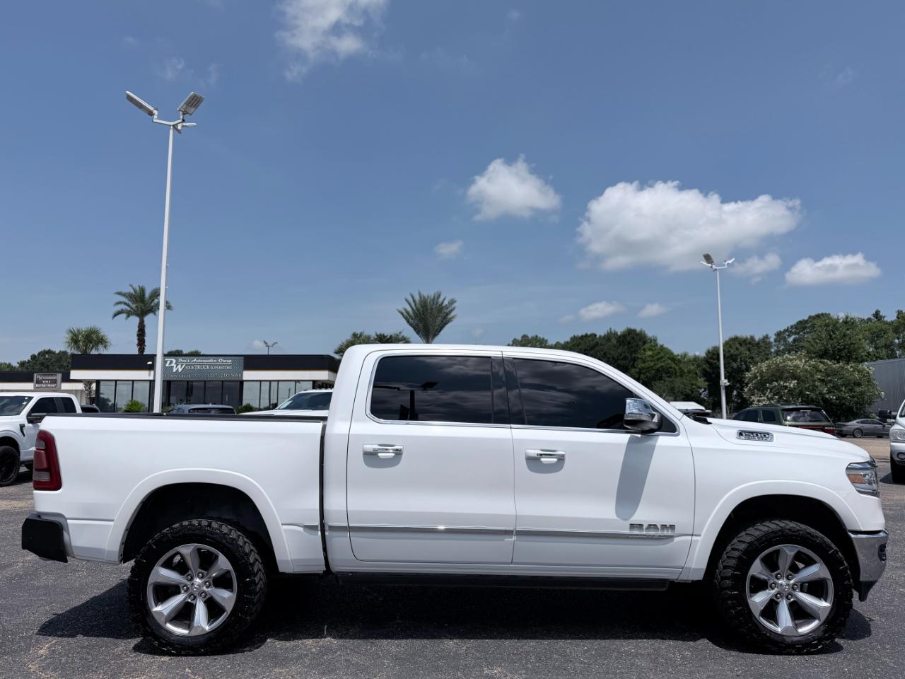 RAM 1500 Limited 4x4 Crew Cab 5'7" Box 2019