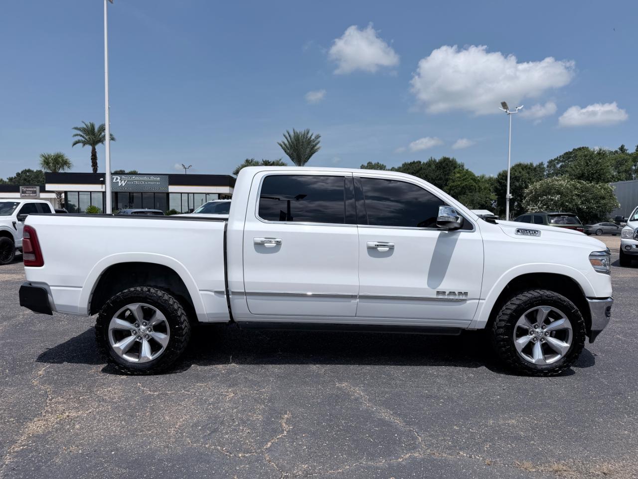 RAM 1500 Limited 4x4 Crew Cab 5'7" Box 2019