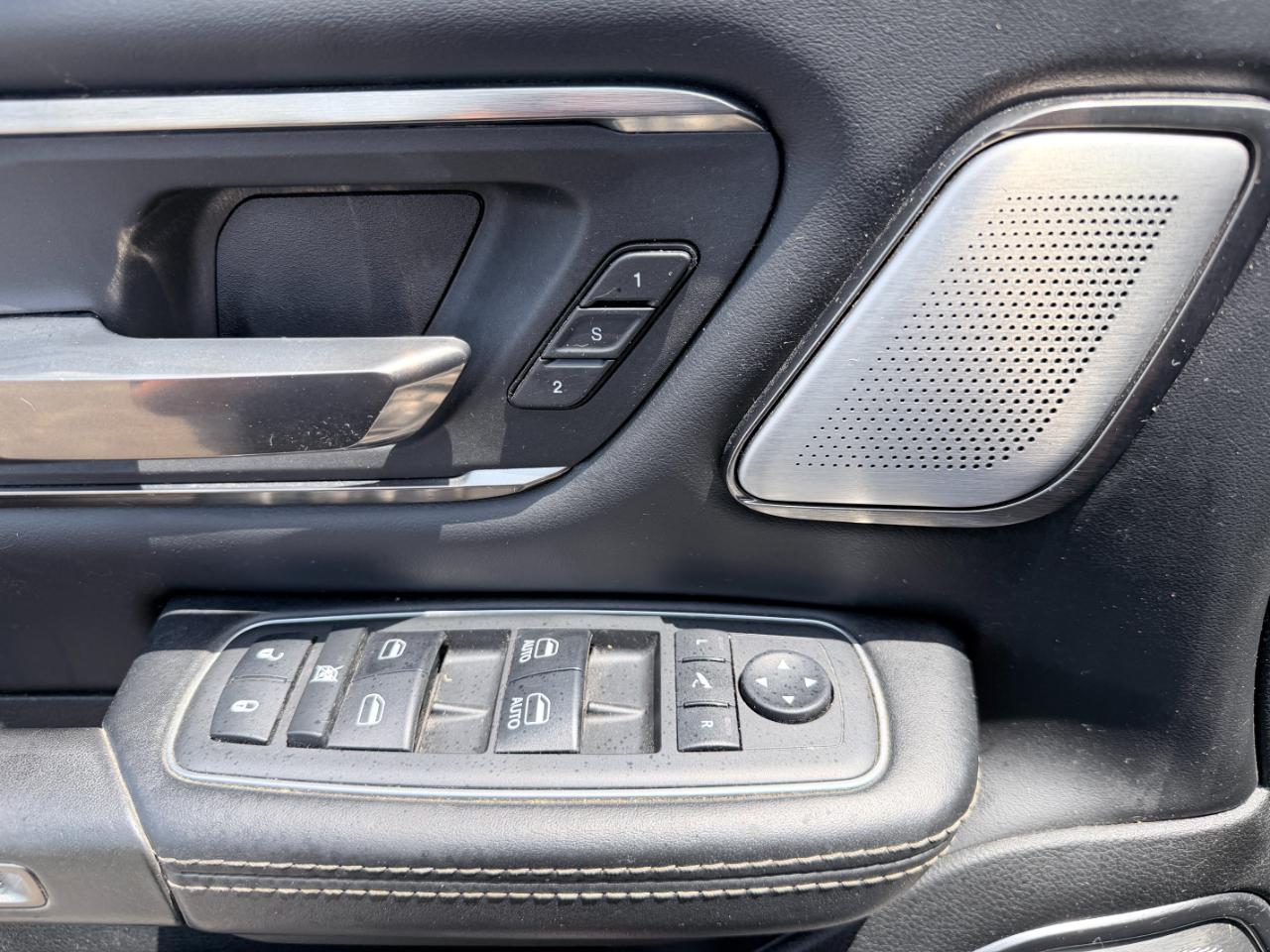 RAM 1500 Limited 4x4 Crew Cab 5'7" Box 2019