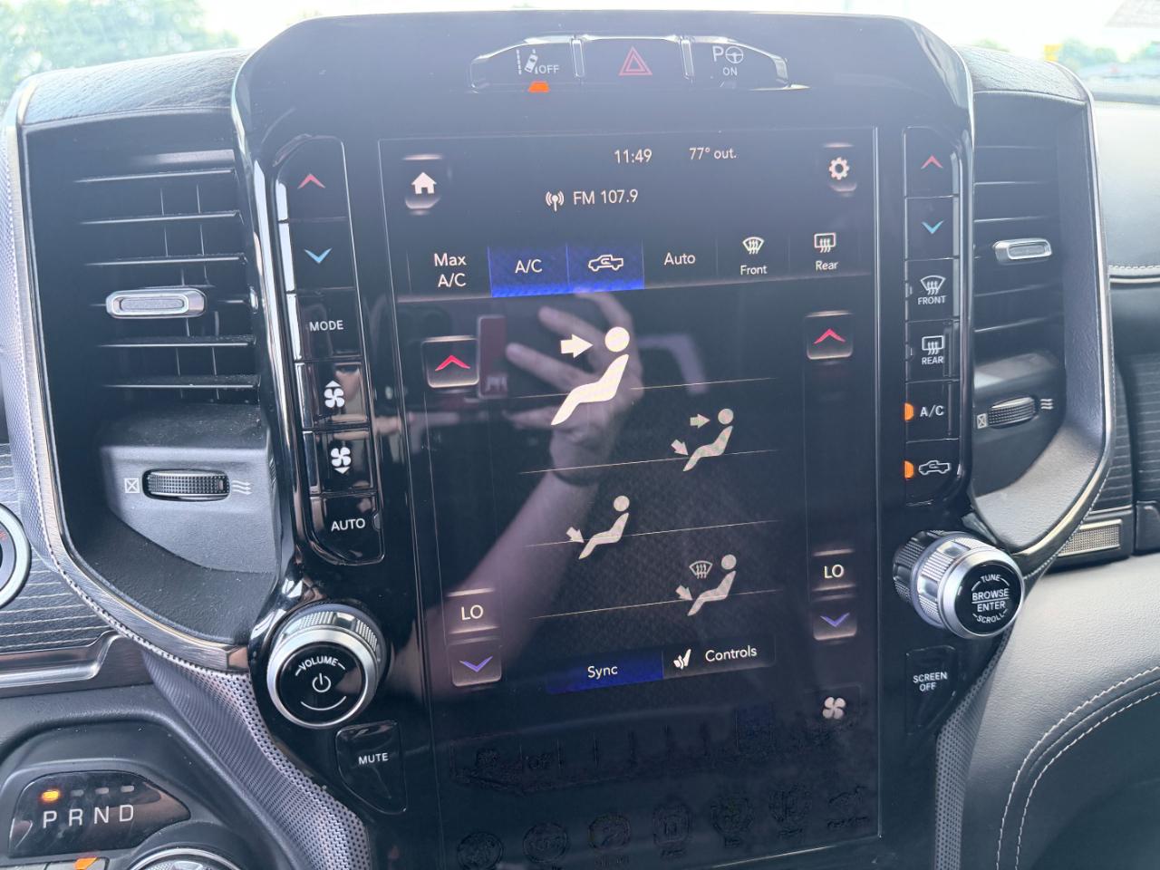 RAM 1500 Limited 4x4 Crew Cab 5'7" Box 2019