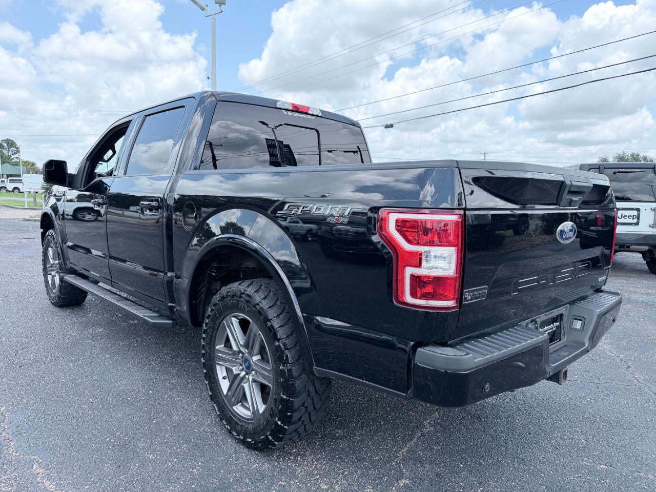Ford F-150 XLT 4WD SuperCrew 5.5' Box 2020