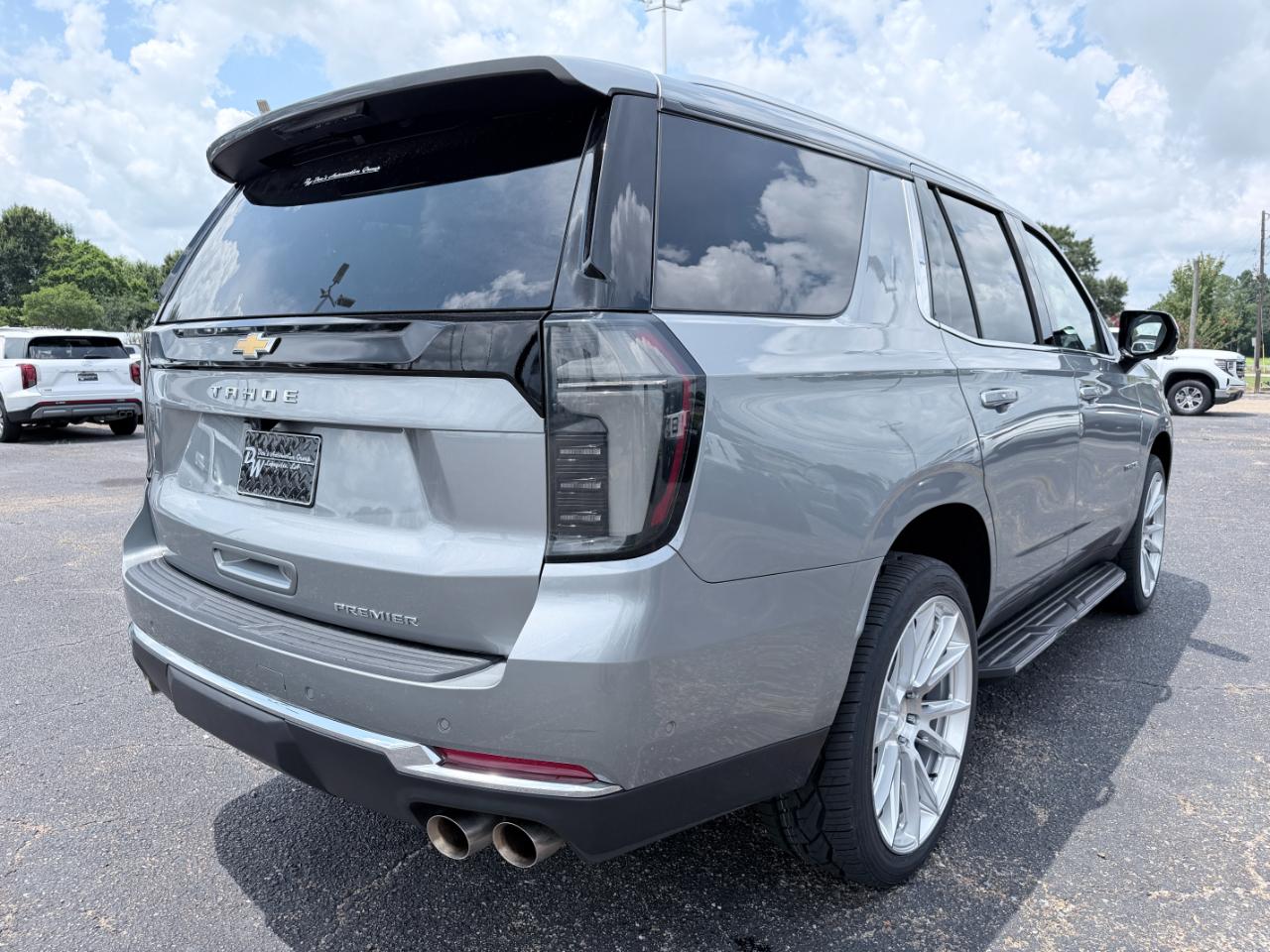 Chevrolet Tahoe 2WD 4dr Premier 2025