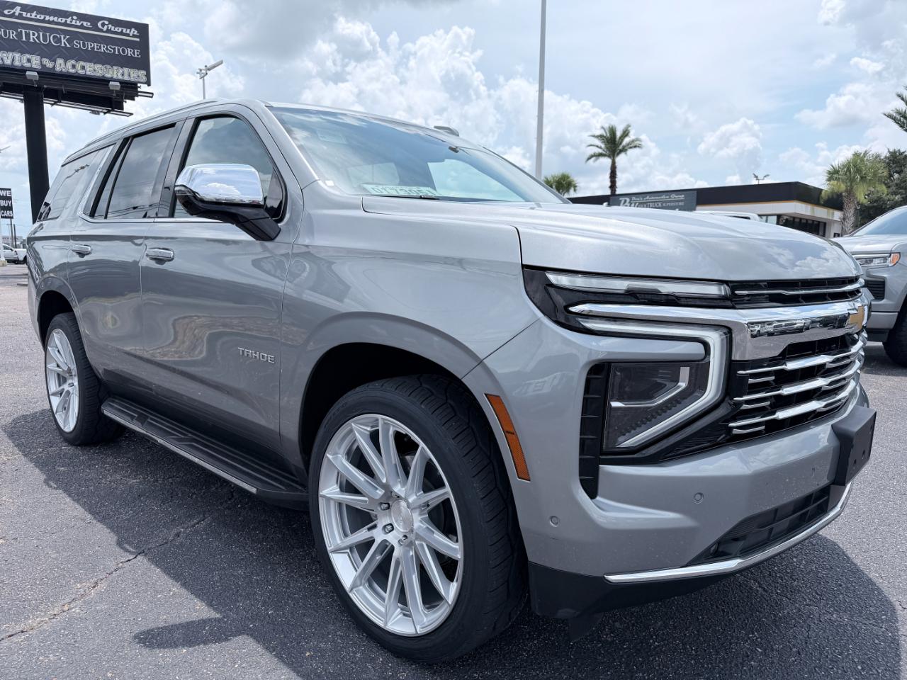 Chevrolet Tahoe 2WD 4dr Premier 2025