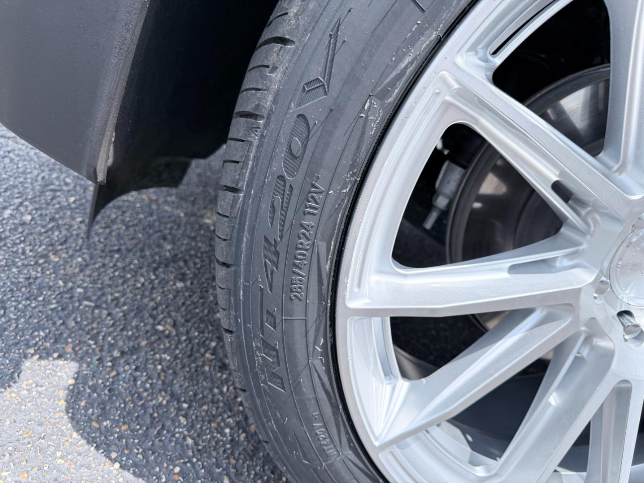 Chevrolet Tahoe 2WD 4dr Premier 2025