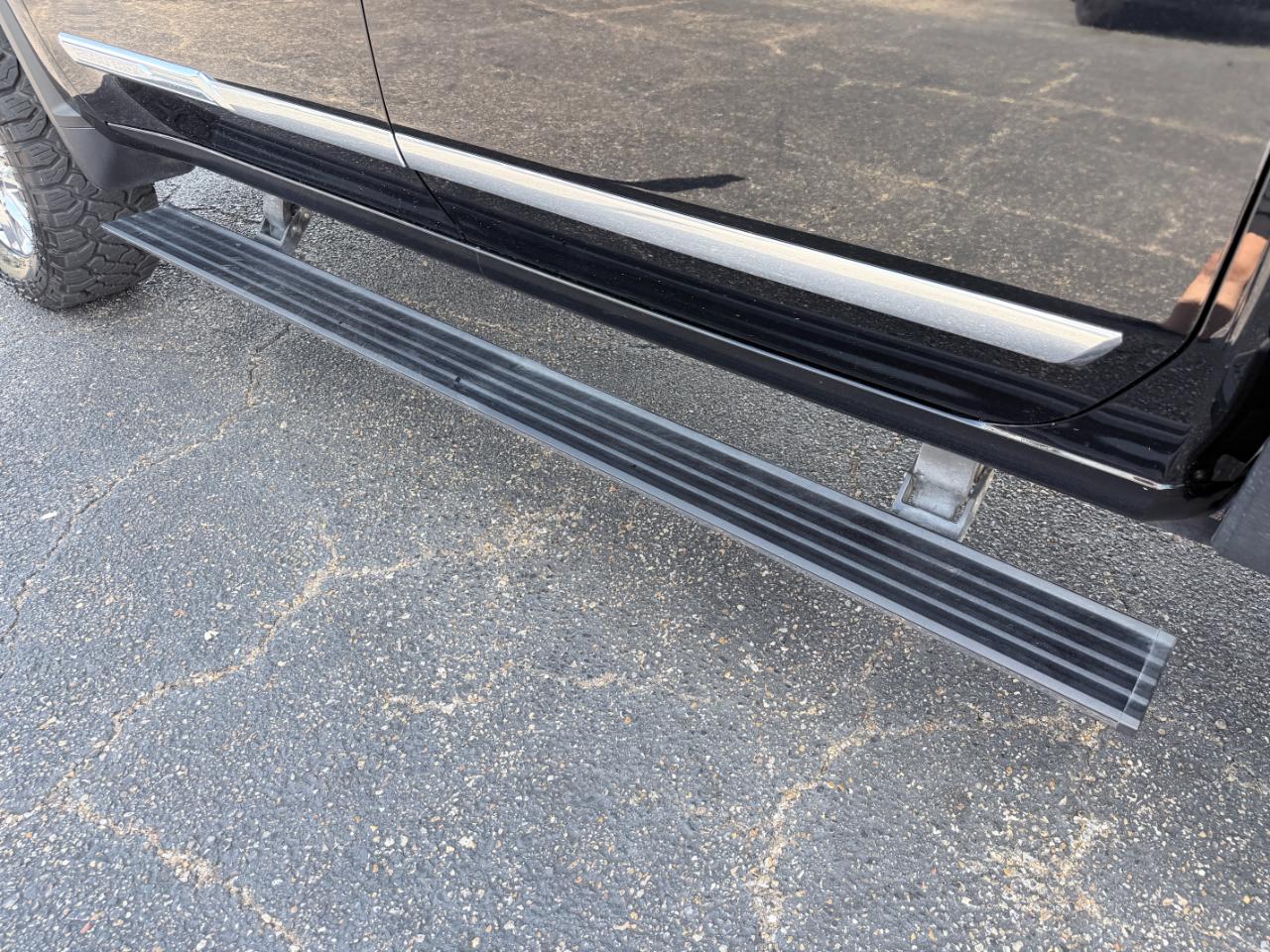 Chevrolet Silverado 2500HD 4WD Crew Cab 159" High Country 2024