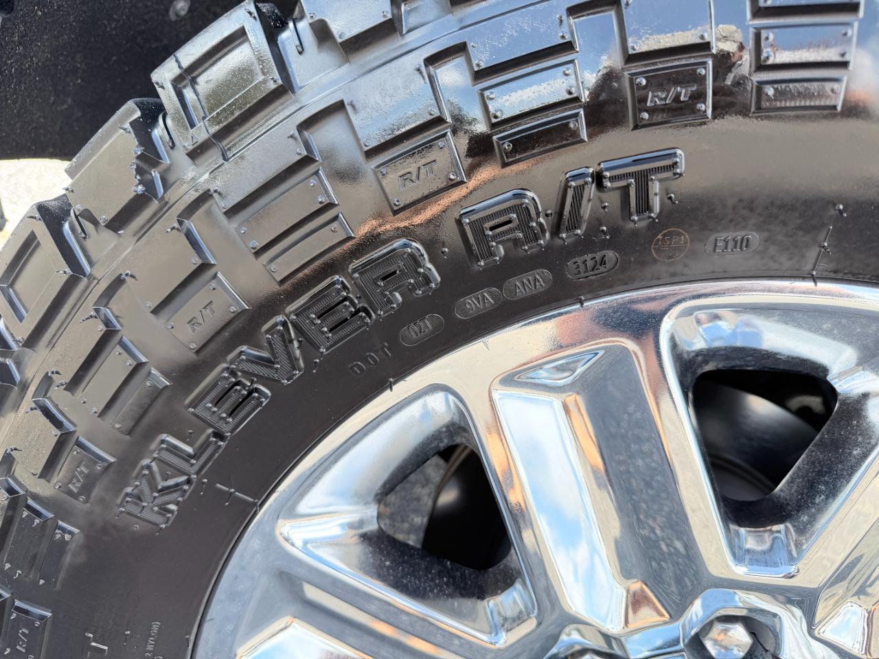Chevrolet Silverado 2500HD 4WD Crew Cab 159" High Country 2024