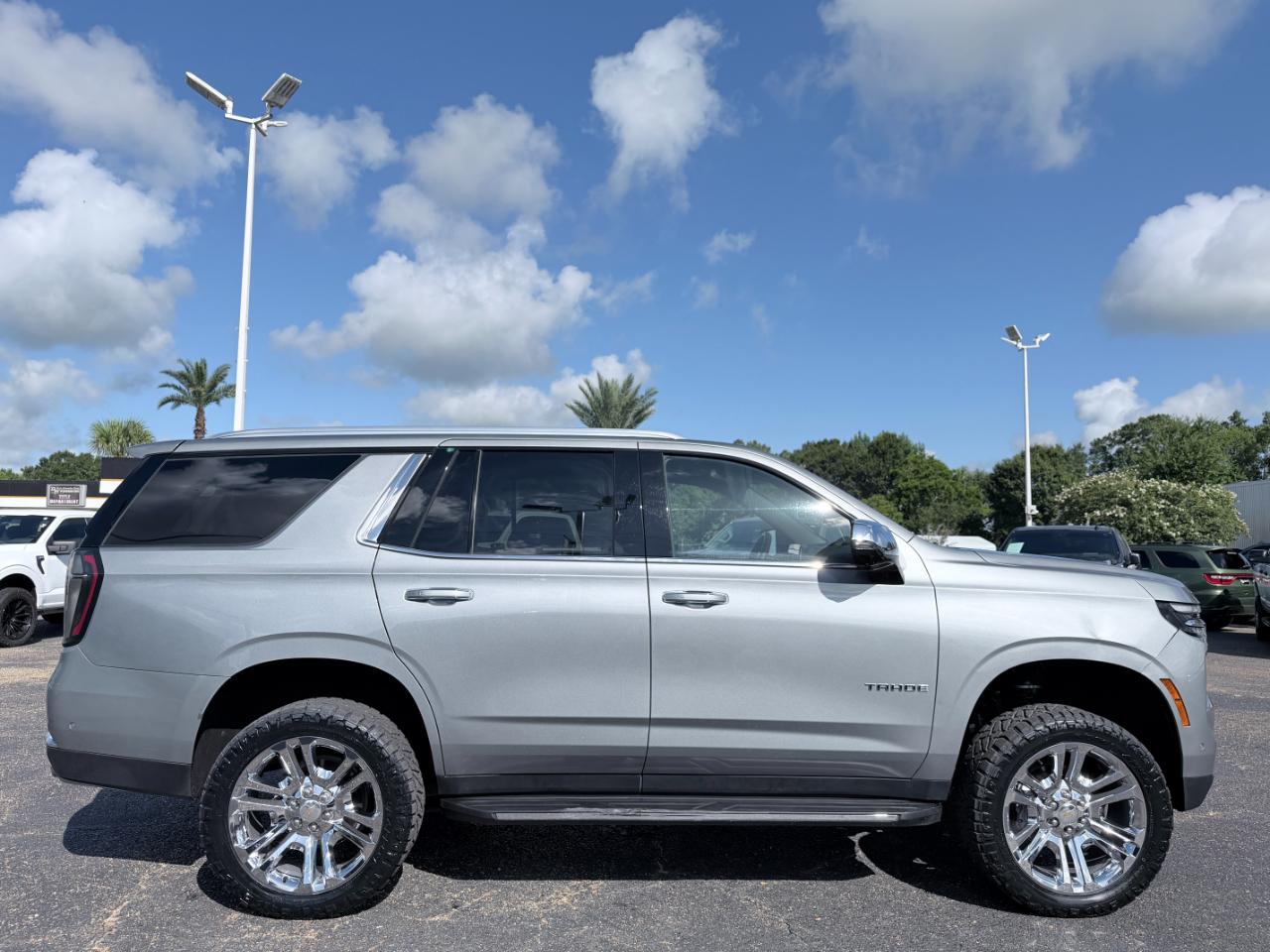Chevrolet Tahoe 4WD 4dr Premier 2025