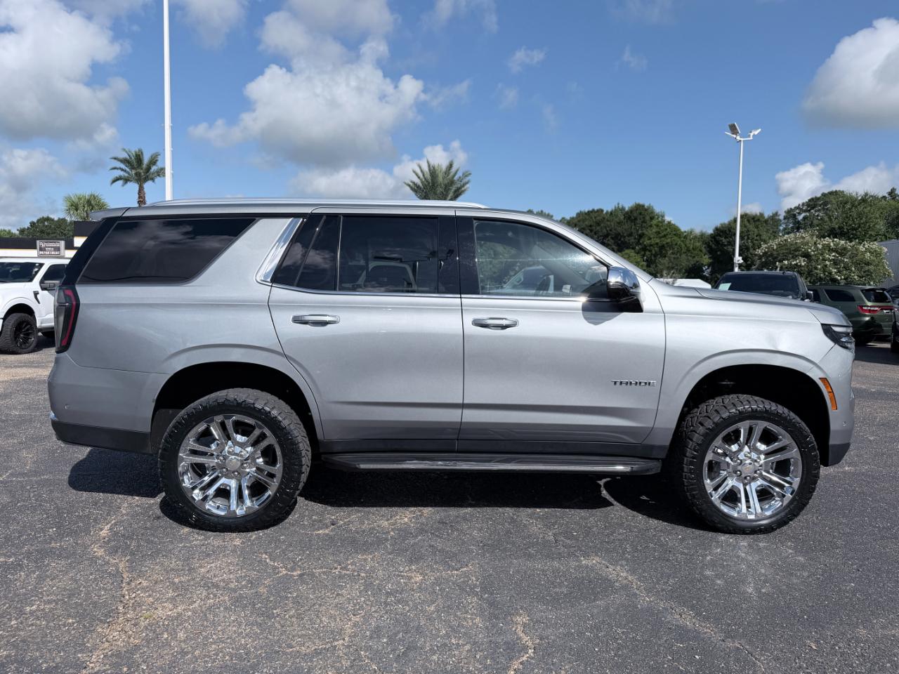 Chevrolet Tahoe 4WD 4dr Premier 2025