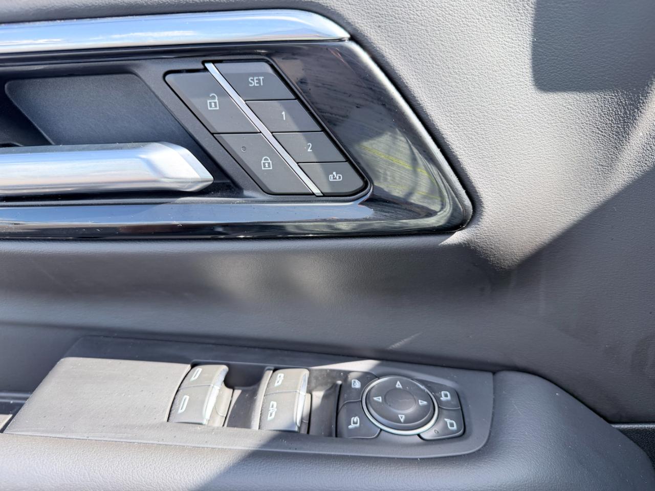 Chevrolet Tahoe 4WD 4dr Premier 2025