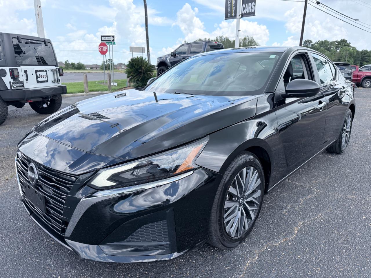 Nissan Altima SV FWD 2025