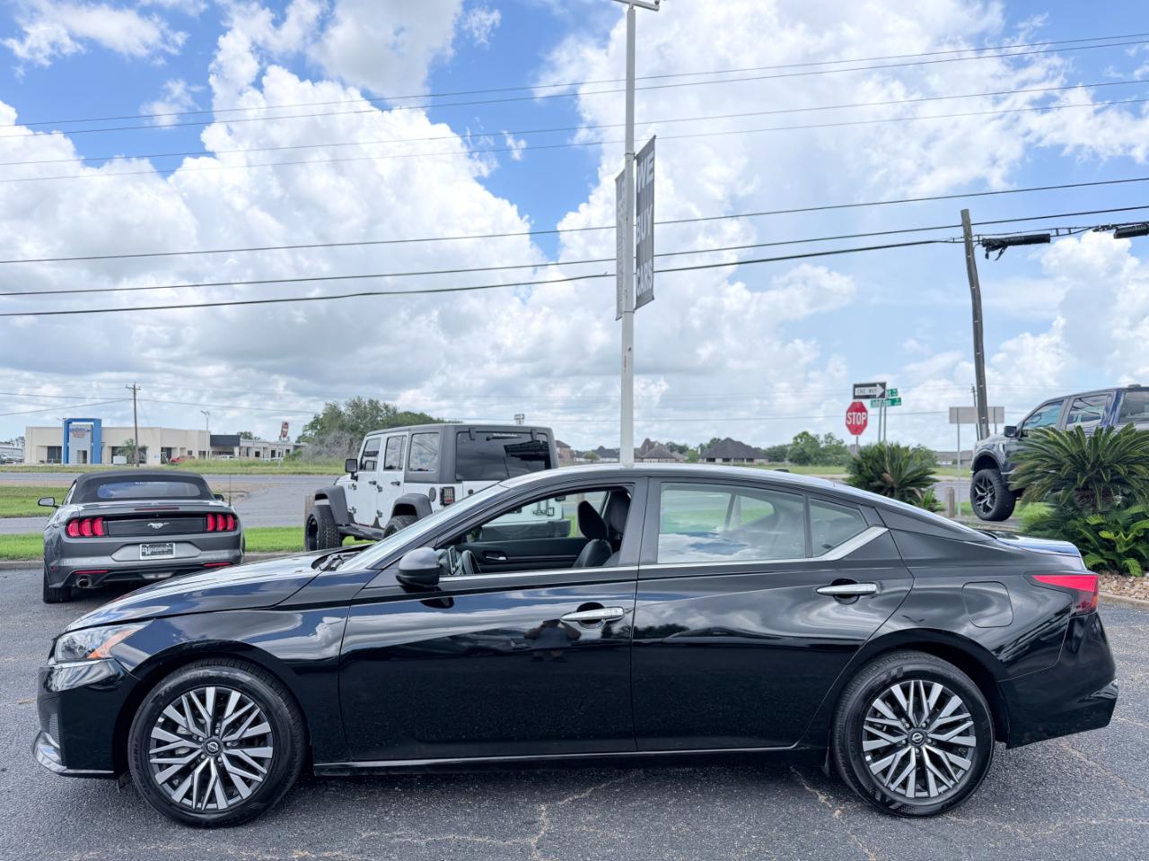 Nissan Altima SV FWD 2025