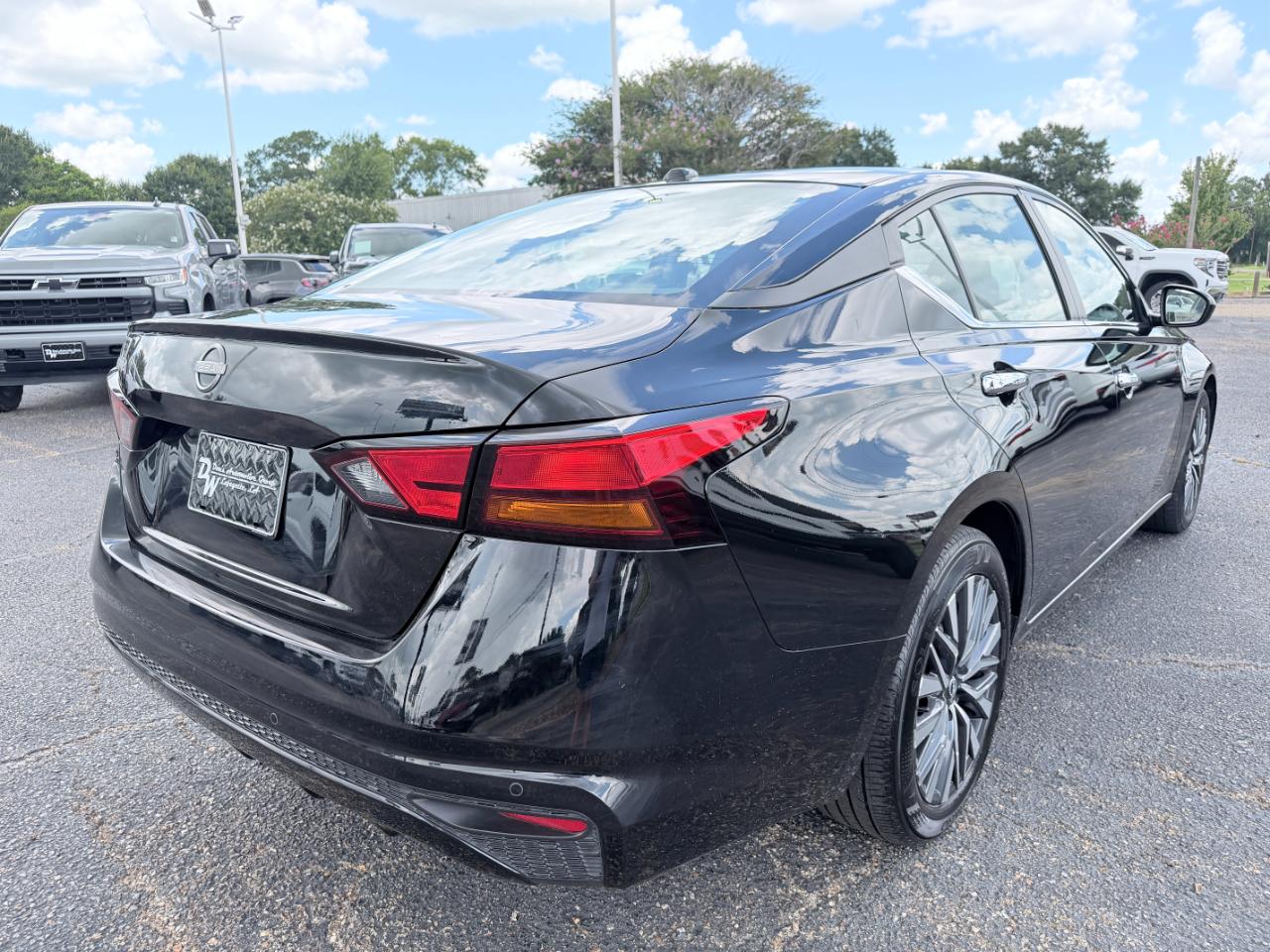 Nissan Altima SV FWD 2025