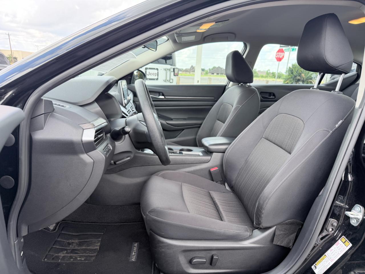 Nissan Altima SV FWD 2025