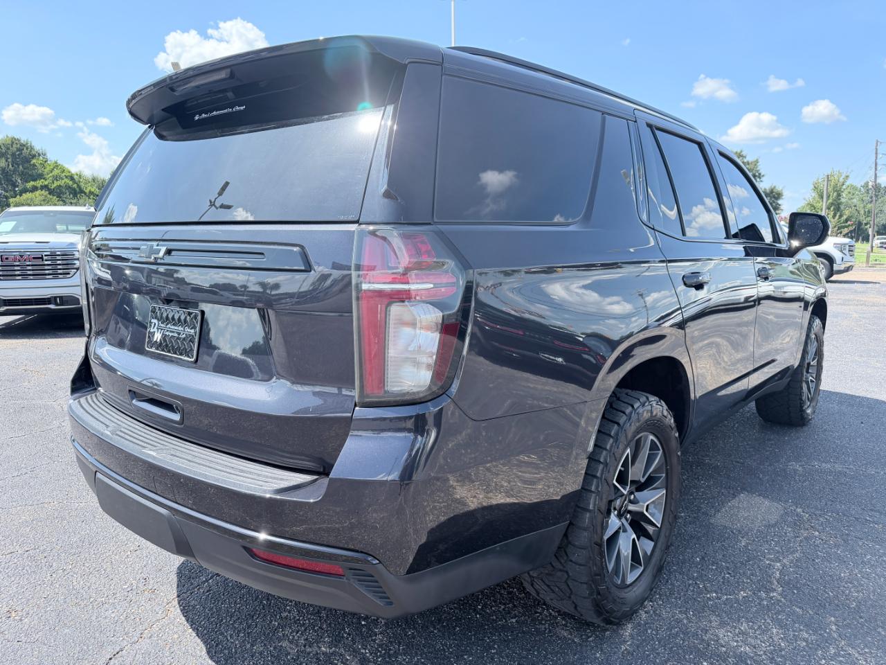 Chevrolet Tahoe 4WD 4dr Z71 2023