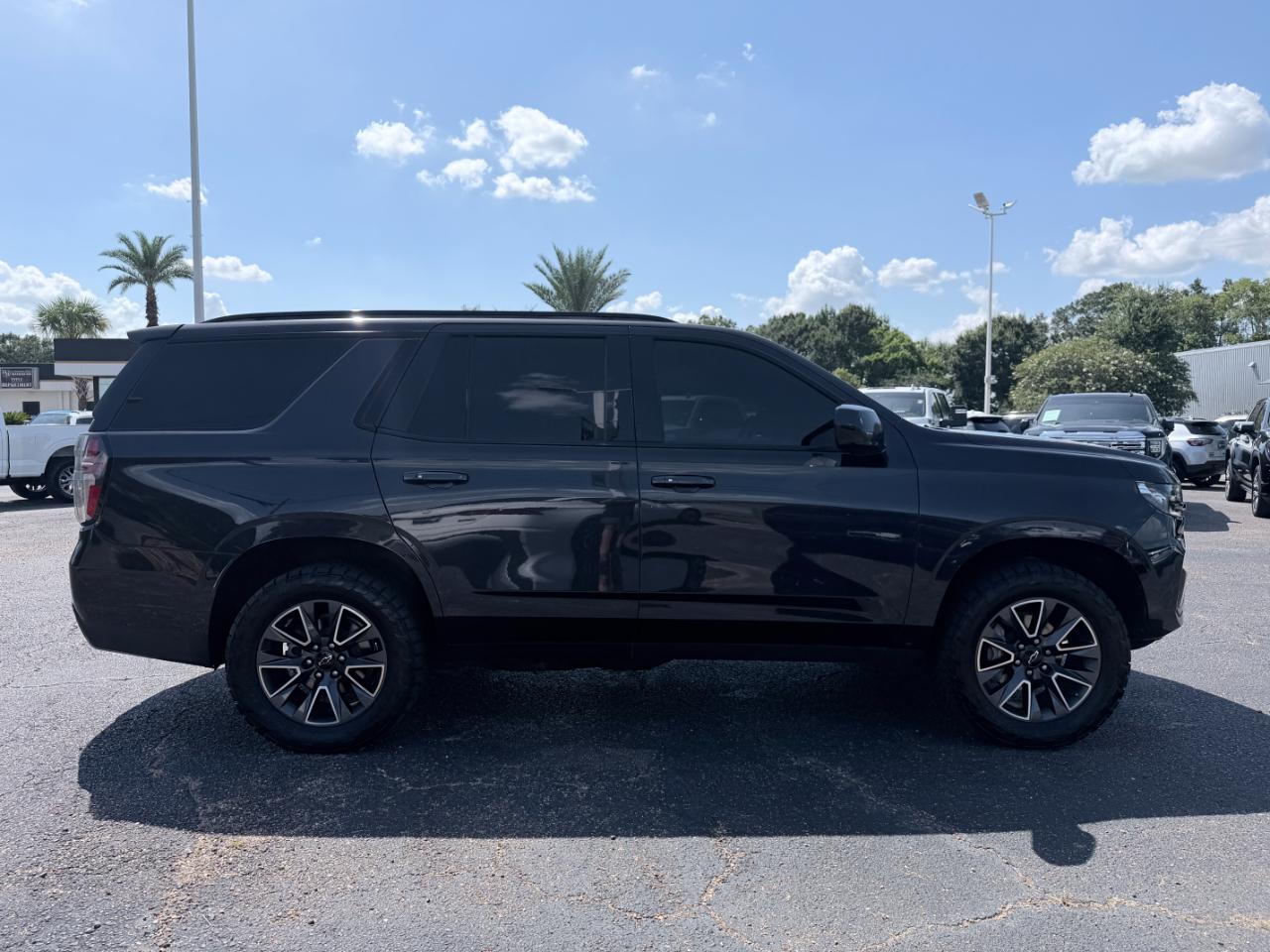 Chevrolet Tahoe 4WD 4dr Z71 2023