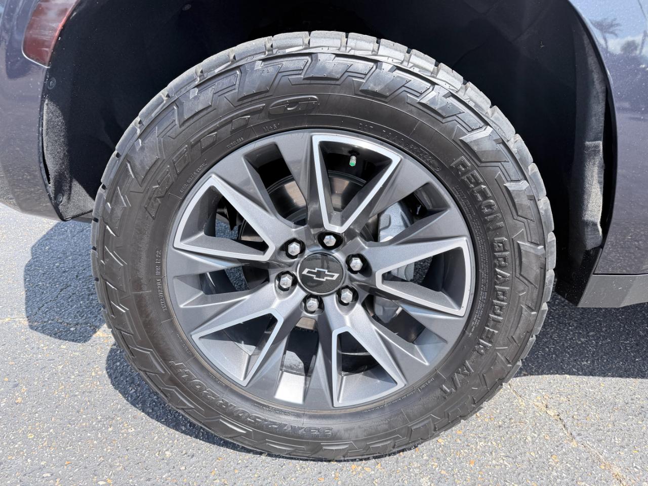 Chevrolet Tahoe 4WD 4dr Z71 2023