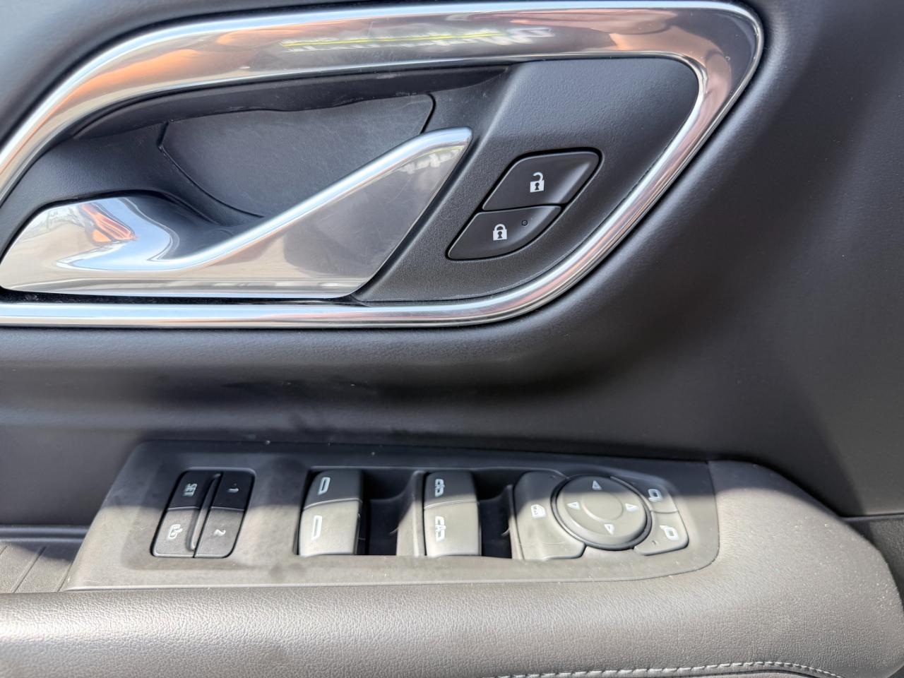 Chevrolet Tahoe 4WD 4dr Z71 2023