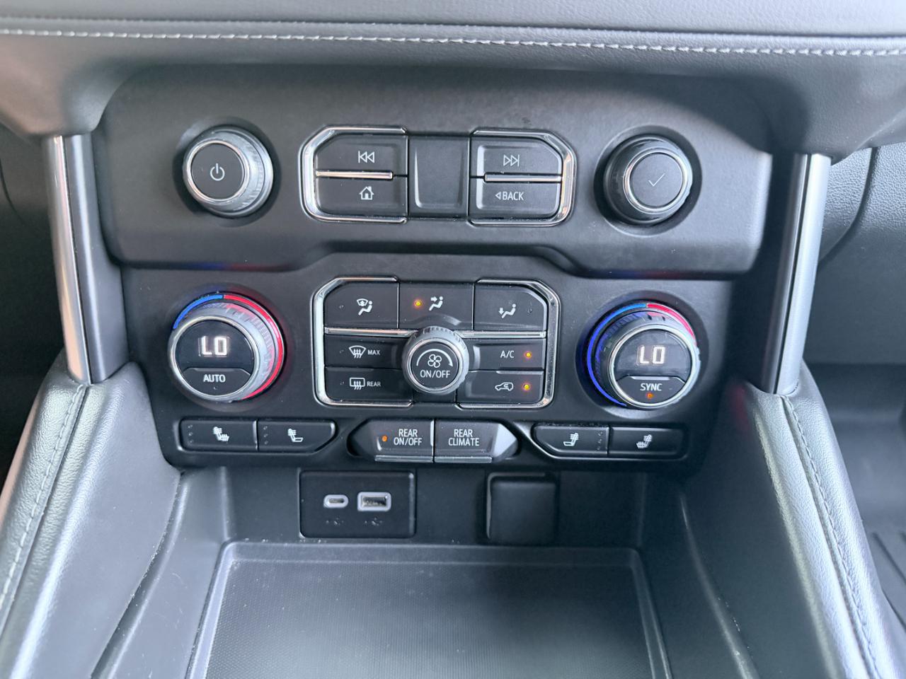 Chevrolet Tahoe 4WD 4dr Z71 2023