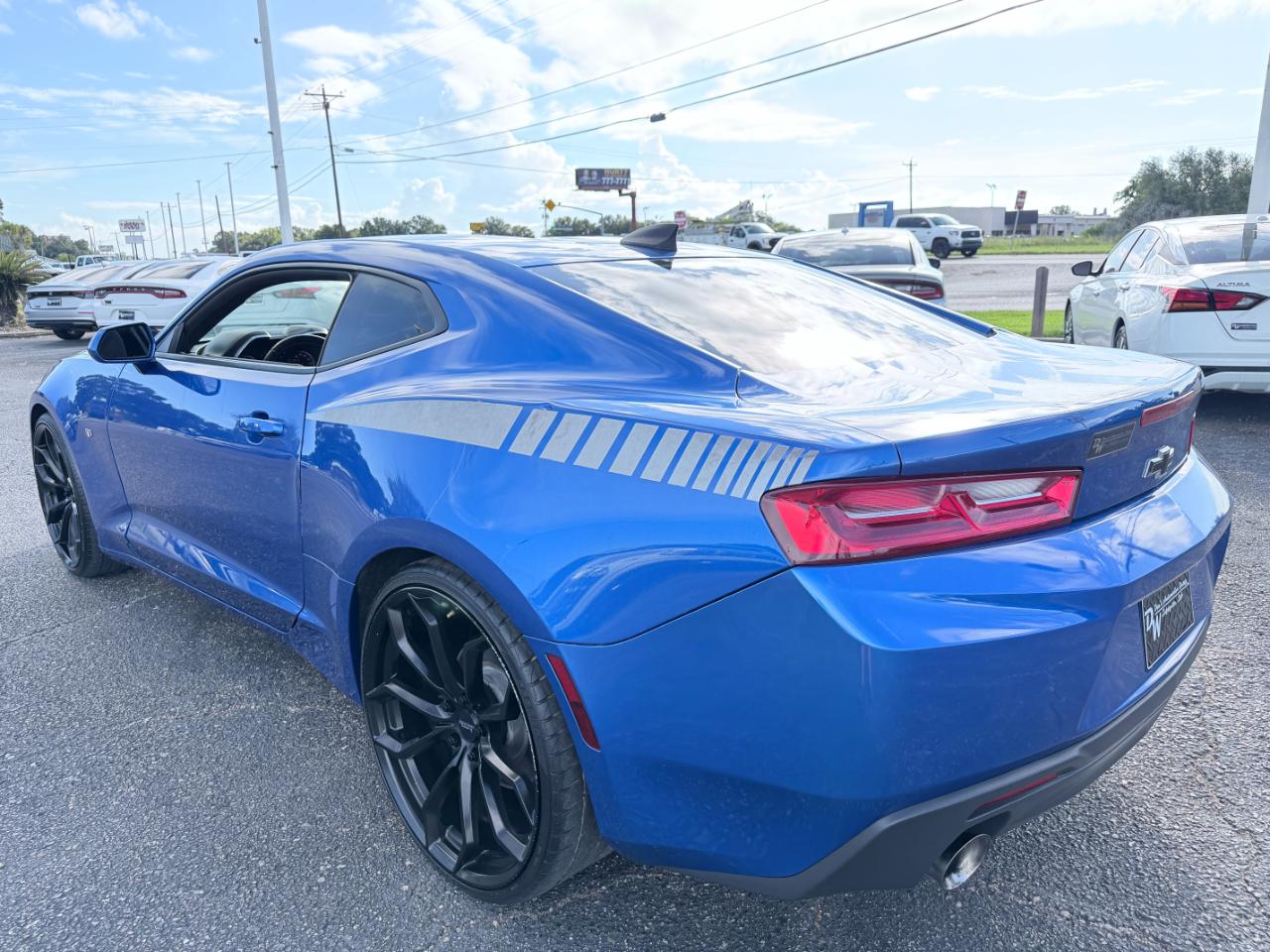 Chevrolet Camaro 2dr Cpe 1LT 2018