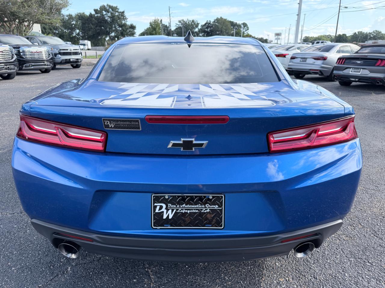 Chevrolet Camaro 2dr Cpe 1LT 2018