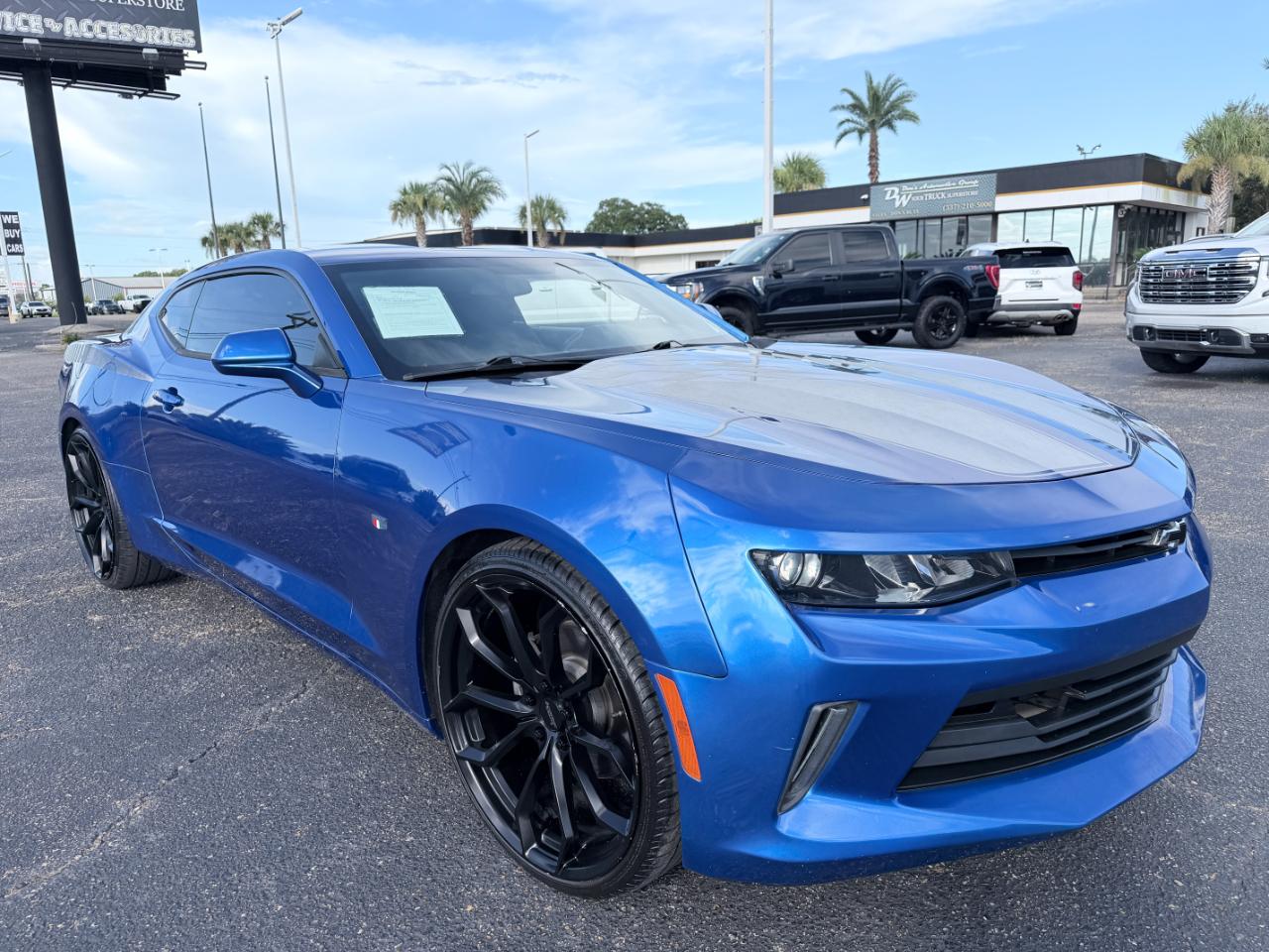 Chevrolet Camaro 2dr Cpe 1LT 2018