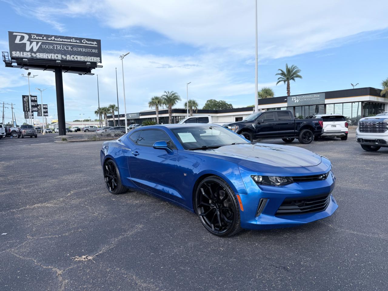 Chevrolet Camaro 2dr Cpe 1LT 2018