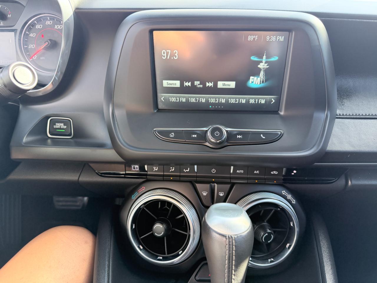 Chevrolet Camaro 2dr Cpe 1LT 2018