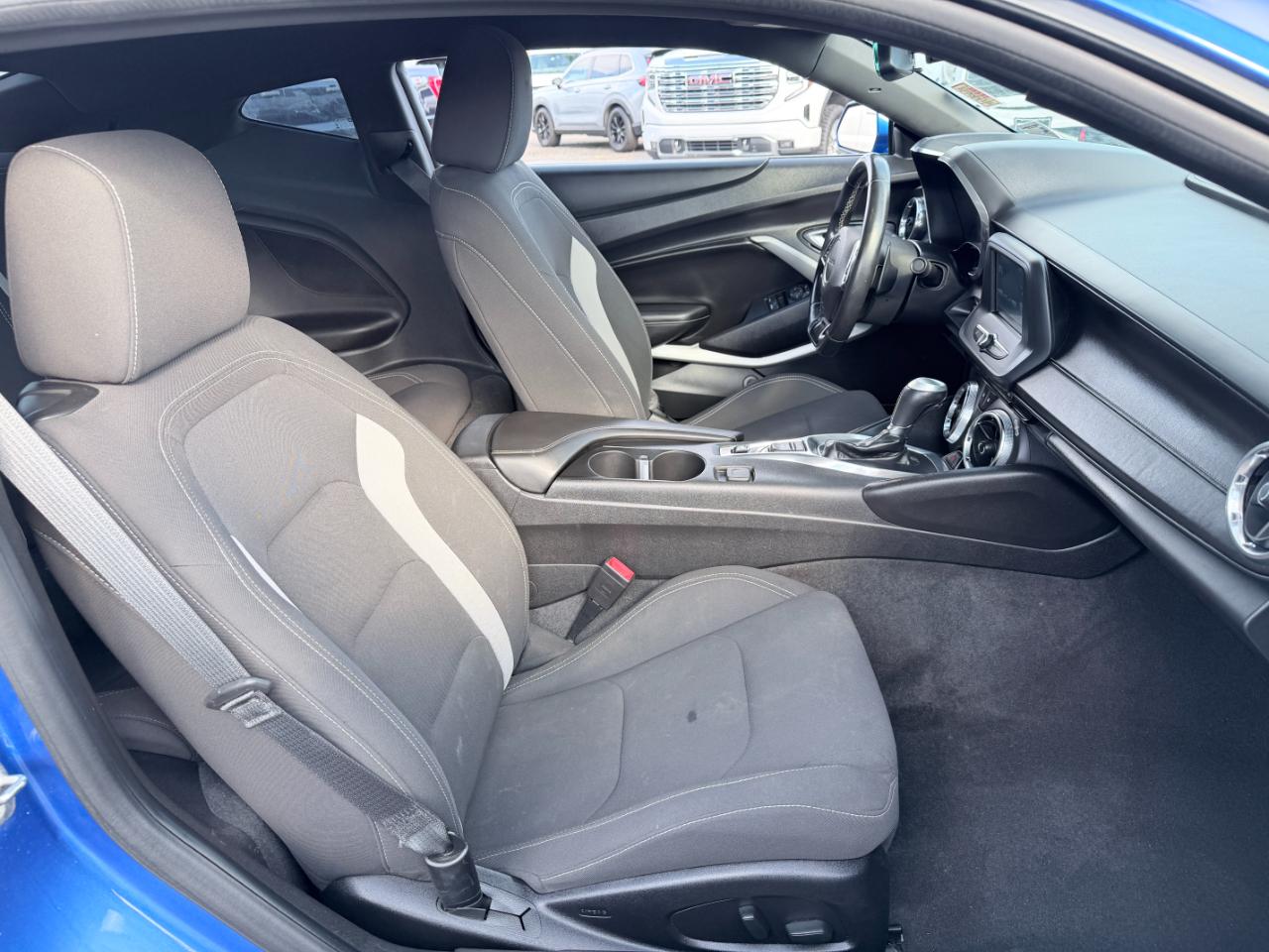 Chevrolet Camaro 2dr Cpe 1LT 2018