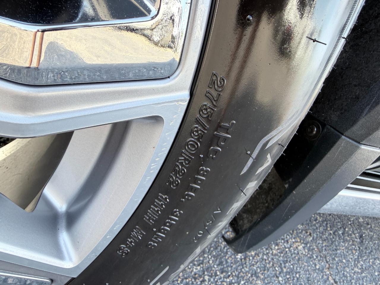 GMC Sierra 1500 4WD Crew Cab 147" Denali 2024
