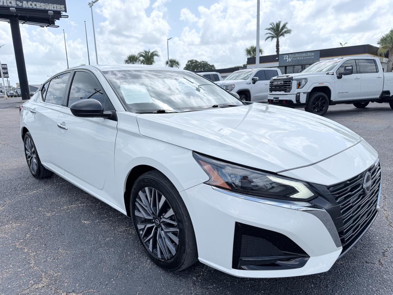 Nissan Altima SV FWD 2025