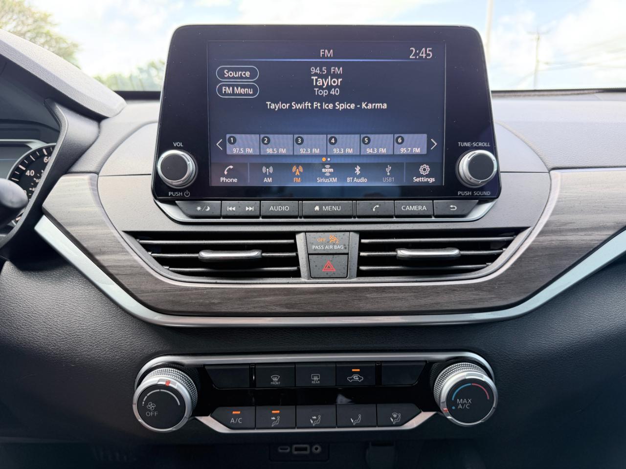 Nissan Altima SV FWD 2025