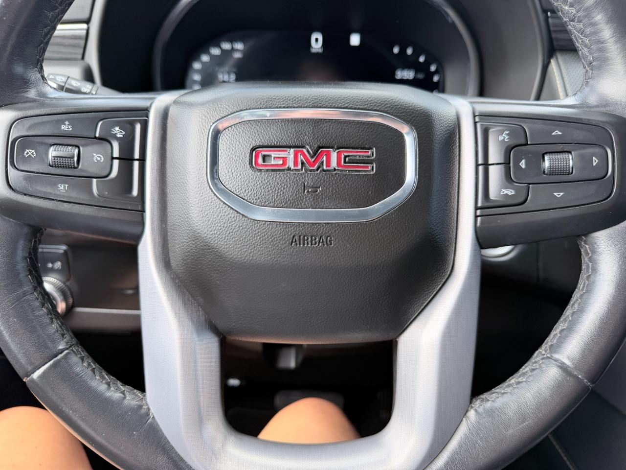 GMC Yukon 2WD 4dr SLT 2023