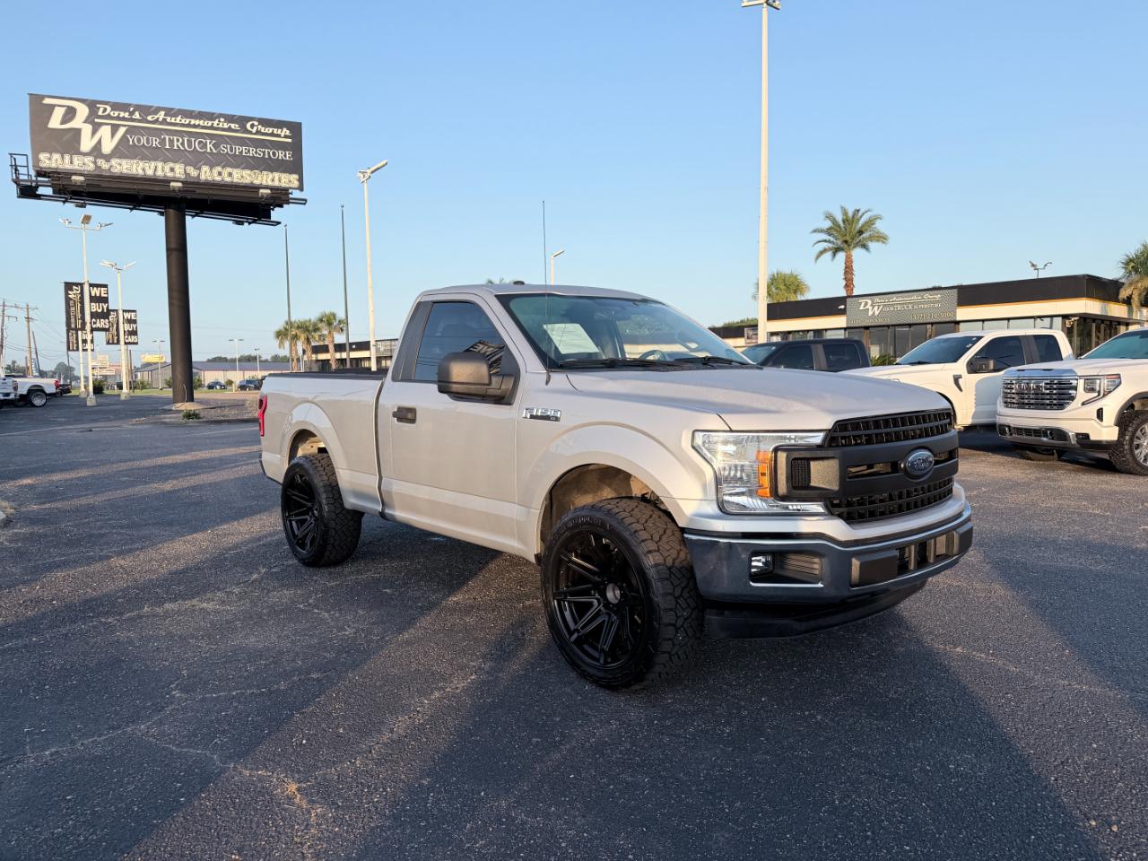 Ford F-150 XL 2WD Reg Cab 8' Box 2018